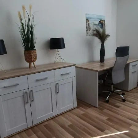 شقة Aparthotel Praha 3*