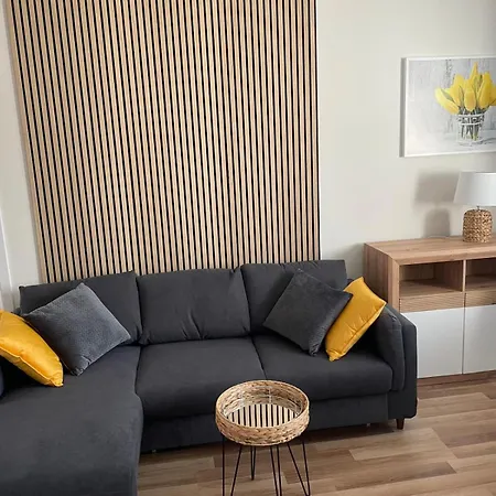 شقة Aparthotel Praha 3*