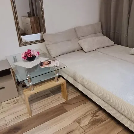 Aparthotel Praha شقة براغ