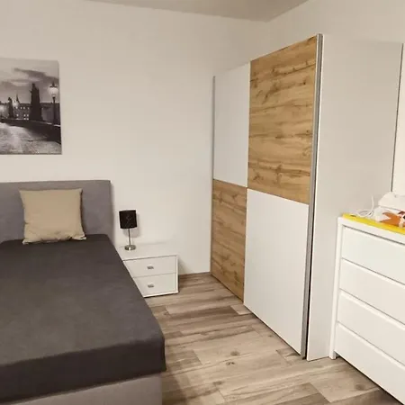 Aparthotel Praha شقة 3*